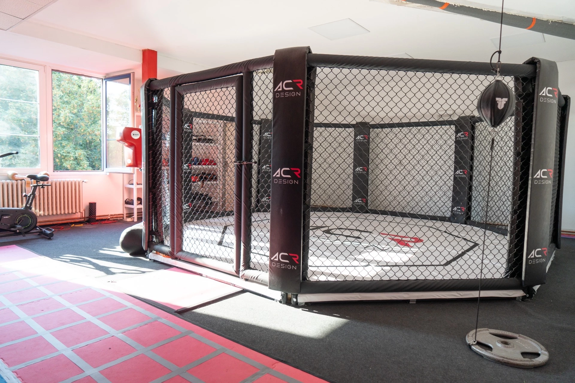 Oktagon ACR Design ve fight zóně